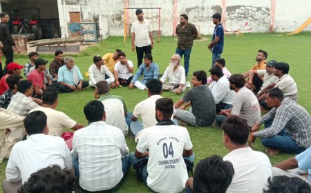 जानलेवा गड्ढों से कराह रही आगरा-जलेसर रोड, भाजपा नेता 21 अगस्त से जनता के साथ शुरू करेंगे ‘गड्ढा भरो अभियान’