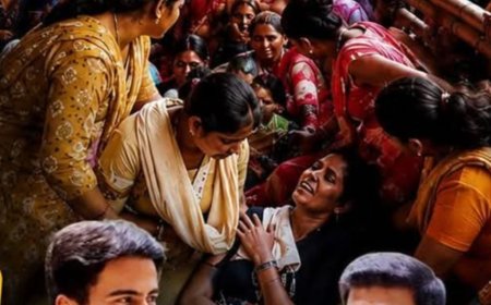 बारिश के बीच मेयर के रक्षाबंधन कार्यक्रम में उमड़ा बहनों का सैलाब, साड़ी वितरण में धक्का-मुक्की; कई महिलाएं हुईं बेहोश