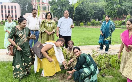 डॊ. आंबेडकर विश्वविद्यालय में रोपे गए 600 से अधिक पौधे, पर्यावरण की रक्षा का संकल्प