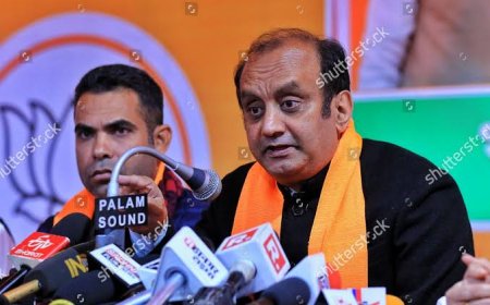 राहुल गांधी के आरोपों पर बीजेपी का पलटवार,  कांग्रेस का इतिहास दलित विरोधी
