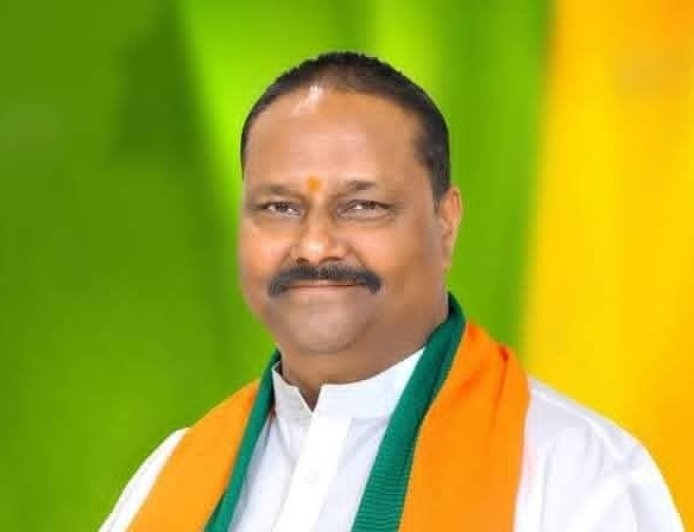 मिलावट और नकली दवाओं पर शिकंजे की जिम्मेदारी विजय शिवहरे को, विधान परिषद की महत्वपूर्ण समिति के सभापति नियुक्त