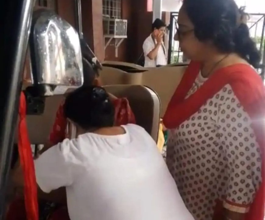 चलती ट्रेन में गूंजी नवजात की किलकारी: आगरा कैंट पर मुस्तैद मेडिकल टीम ने संभाली कमान, जच्चा-बच्चा सुरक्षित