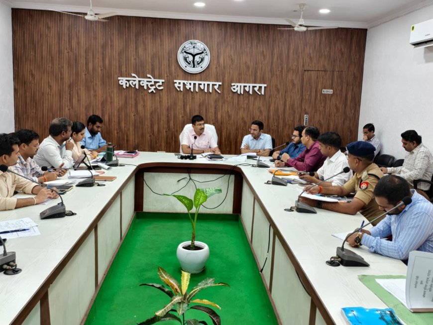 आगरा में अवैध खनन पर डीएम का बड़ा एक्शन प्लान, 24×7 निगरानी के आदेश
