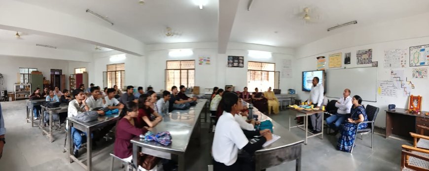 आगरा कॉलेज में नवप्रवेशित विद्यार्थियों का गर्मजोशी से स्वागत: ओरिएंटेशन और इंडक्शन कार्यक्रम में मिला सफलता का मंत्र