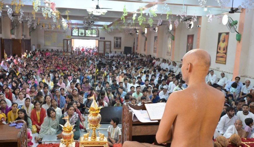 मोबाइल के लॉक से लेकर मन के तनाव तक, मुनिश्री समत्व सागर ने युवाओं को दिखाई खुशहाल जीवन की राह