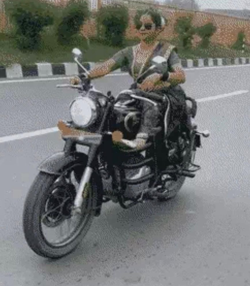 आगरा में ‘बुलेट वाली बहू’ की रील वायरल, बिना हेलमेट हाईवे पर दौड़ाई बाइक