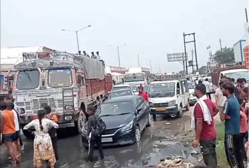 कांवड़ खंडित होने पर हाईवे पर हंगामा, पुलिस ने नई कांवड़ मंगाकर संभाला मामला