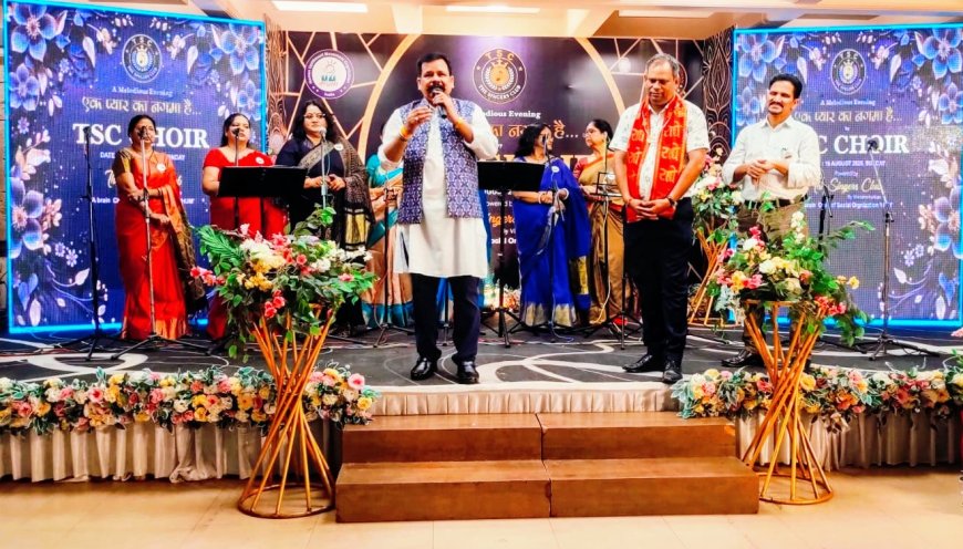 सुरों ने छेड़ी यादों की सरगम, ‘एक प्यार का नग़मा है’ में भावनाओं से भीगी संगीत की यादगार शाम