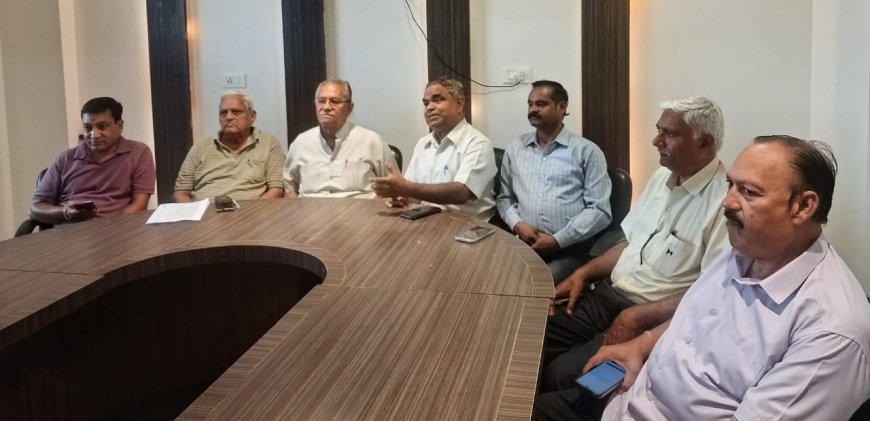 अग्रवाल समाज के सामाजिक संगठन श्री अग्रबंधु समन्वय समिति में रार, एक पक्ष ने वीके अग्रवाल पर लगाये फर्जीवाड़े के आरोप, मामले में मुकदमा भी दर्ज है और 11 महीने से चल रही पुलिस जांच