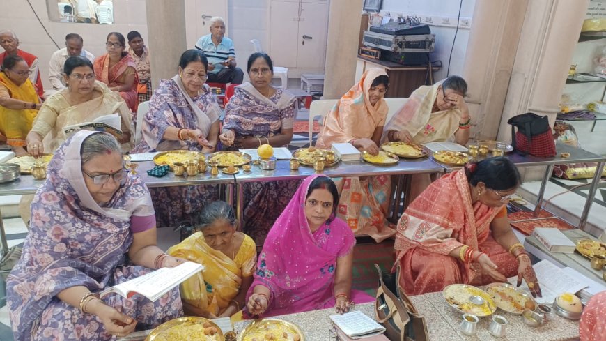 श्रेयांसनाथ निर्वाण कल्याणक पर गूंजे जयकारे, आगरा के जैन मंदिर में श्रद्धा-भक्ति के साथ मनाया रक्षाबंधन