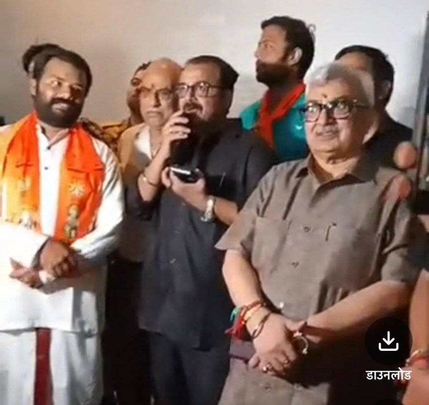 आगरा के एसआरके मॉल में ‘हनुमान अंश’ का प्रमोशन, अभिनेता शोभिनव सत्या से मिलने उमड़े प्रशंसक