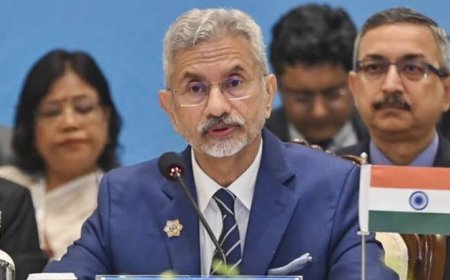 पौलेंड में जयशंकर की दो-टूक,  भारत के रूस से तेल खरीद बंद करने से कुछ नहीं होगा,  बताया- कैसे रूकेगा यूक्रेन युद्ध