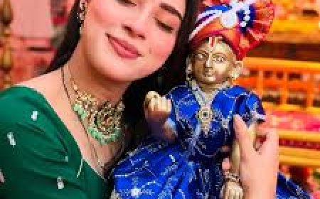 अनुपमा की एक्ट्रेस अद्रिजा रॉय ऐसे मना रहीं जन्माष्टमी,  कृष्ण की इस सीख को जिंदगी में उतारने की कोशिश