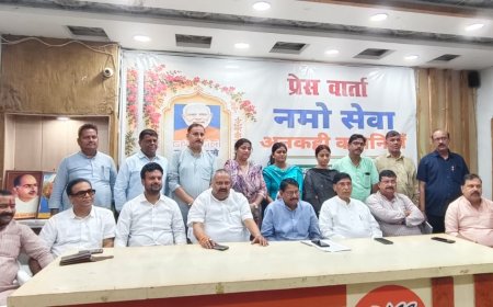 रंगमंच पर गूंजेगी पीएम मोदी की 25 साल की राजनीतिक यात्रा, आगरा के चार विधानसभाओं क्षेत्रोंं में होगा ‘नमो सेवा’ नाट्य मंचन, ‘अनकही कहानियां’ में संवाद, अभिनय और संगीत से पेश की जाएगी सेवा यात्रा; भाजपा ने प्रेसवार्ता में दी कार्यक्रम की जानकारी