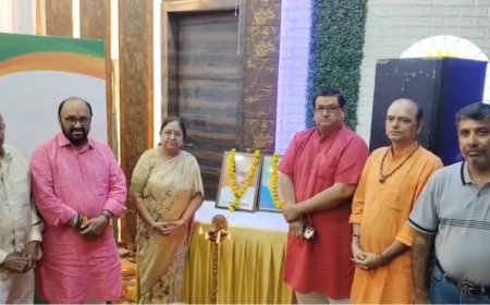 ‘जनता के भागीरथी’ योगेंद्र उपाध्याय की जीवनगाथा पर्दे पर, बायोग्राफी फिल्म का विमोचन