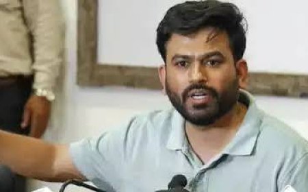 अभिजीत दीपके का अल्टीमेटम,  48 घंटे में इस्तीफा दें ज्ञानेश कुमार,  वरना होगा देशव्यापी आंदोलन