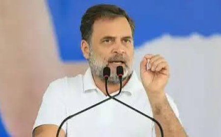 अब  राहुल गांधी बोले,   वोट चोरी से चुने सांसद बना रहे कानून,   ज्ञानेश कुमार तुरंत इस्तीफा दें