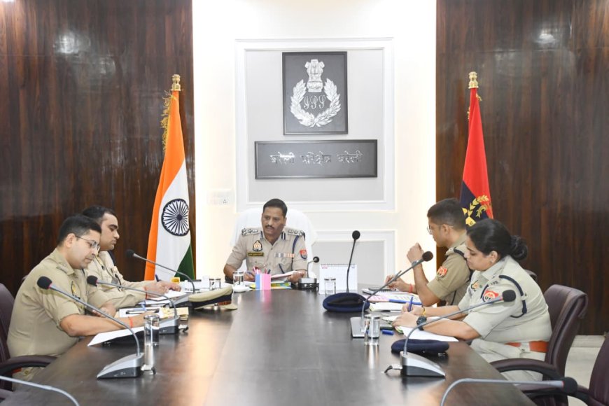 साइबर ठगी पर बरेली परिक्षेत्र में सख्ती, डीआईजी ने कहा- शिकायत मिलते ही हो कार्रवाई, रकम रोककर पीड़ित को दिलाएं राहत