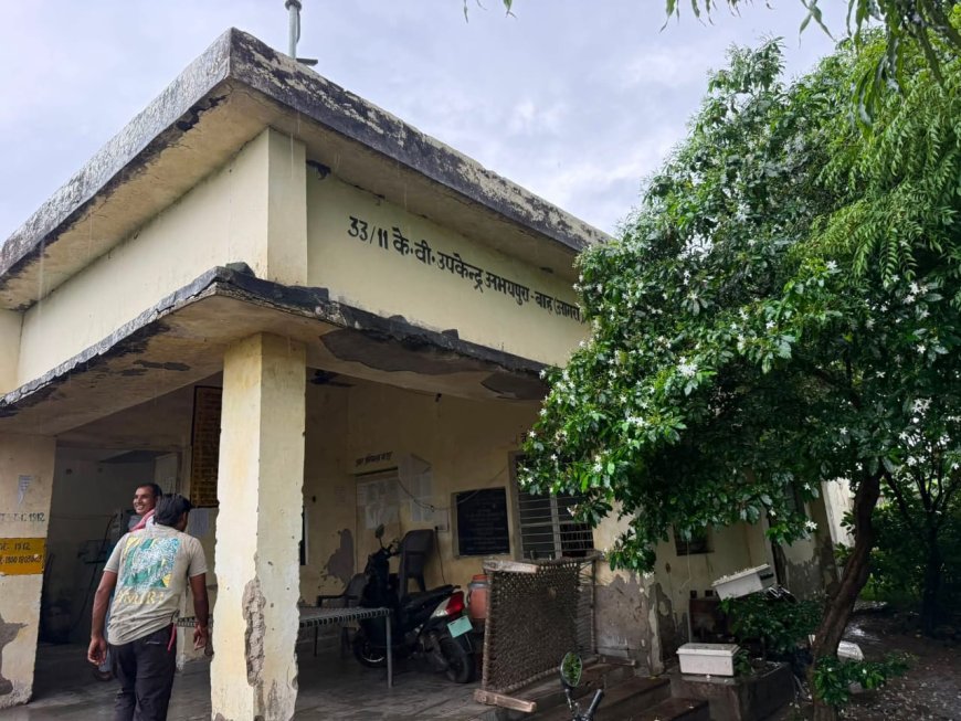 आगरा के जैतपुर में 15 हजार की रिश्वत लेते जेई और संविदाकर्मी गिरफ्तार, एंटी करप्शन की कार्रवाई से बिजली विभाग में हड़कंप