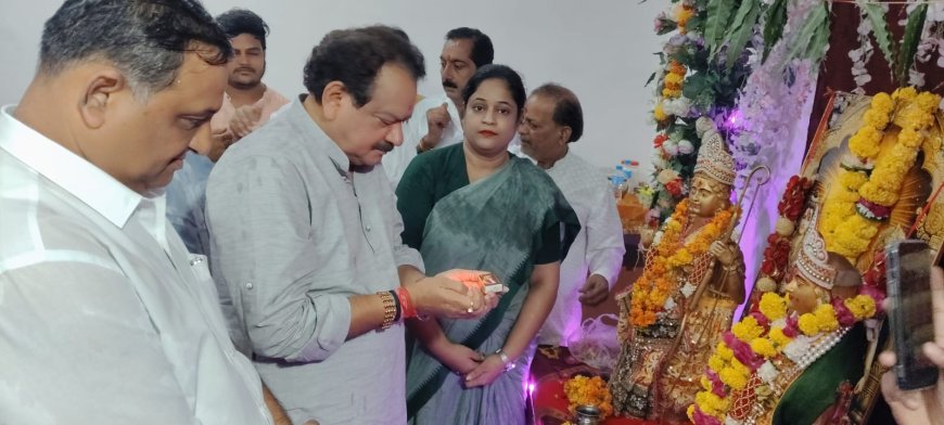 जनकपुरी महोत्सव कार्यालय में ‘जय कन्हैया लाल की’ गूंज, केंद्रीय राज्य मंत्री प्रो. एसपी सिंह बघेल ने की आरती