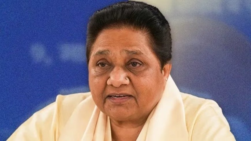 आकाश-ईशान के बाद अब भतीजी दीपिका आनंद पर मायावती की नजर, बसपा की कमान सौंपने का संकेत, परिवारवाद के खिलाफ कांशीराम की राह पर चलने का दावा, लेकिन नेतृत्व के लिए परिवार से ही नया चेहरा तलाश रहीं बसपा सुप्रीमो