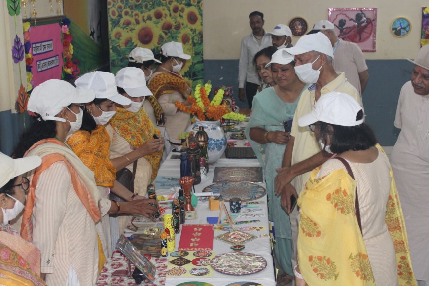 दयालबाग में 500 से अधिक महिलाओं ने लिया आत्मनिर्भरता और कौशल विकास का संकल्प, महिला सशक्तीकरण सम्मेलन में अनुभवों का साझा हुआ मंच, प्रदर्शनी  और कार्यशालाओं में दिखी महिलाओं की रचनात्मक प्रतिभा