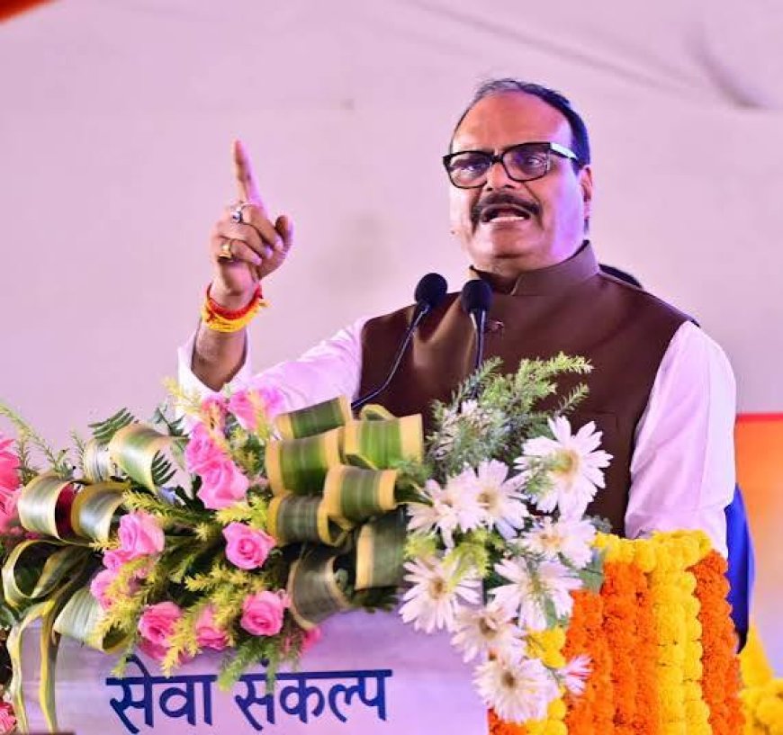 गाजीपुर में बोले ब्रजेश पाठक,  सपा राज में था एक जिला-एक माफिया, आज रात 12 बजे भी बहन-बेटी निडर होकर निकलती हैं