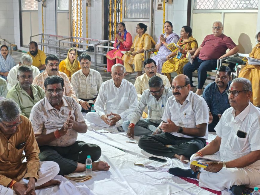 पितरों की शांति के लिए मोक्षधाम में गूंजा सुंदरकांड, श्रीराम-हनुमान के जयकारों से राममय हुआ माहौल