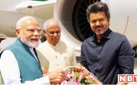 पीएम मोदी के साथ सीएम विजय ने दिखाई गर्मजोशी,  दोनों ने किए मंच साझा,  मोदी ने दी बड़ी सौगात