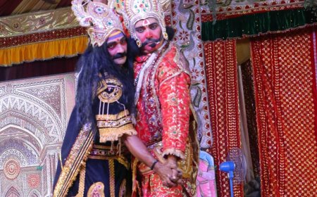 रामलीला में गूंजा मित्रता और न्याय का संदेश, प्रभु श्रीराम से मिल भावविभोर हुए हनुमान