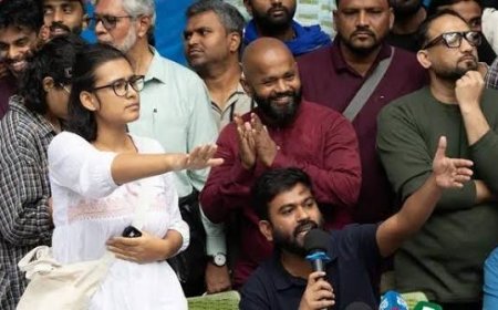 नेहा बोरा की प्रेस कांफ्रेंस में हंगामा,  बंद करो, दफा हो जाओ के लगे नारे,  नेहा बोरा का ऐलान,  ये आंदोलन नहीं रुकेगा