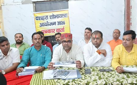 आगरा में दशहरा शोभायात्रा की समिति पर सियासी संग्राम, भाजपा-सपा गुट आमने-सामने