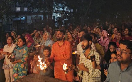 मां भगवती के जयकारों से गूंजा आवास विकास सेक्टर-6, महाआरती में उमड़ी श्रद्धा