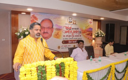 स्वीटी ग्रुप के संस्थापक सुरेश चंद्र अग्रवाल की 75वीं जयंती पर संतों की प्रसादी, वृंदावन में ‘हमारे राम’ का मंचन
