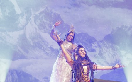हेमा मालिनी की ‘मां गंगा’ नृत्य नाटिका से ब्रजरज उत्सव का आगाज, गंगा अवतरण से चार युगों की यात्रा और प्रदूषण से कराहती नदियों की पीड़ा का भावपूर्ण मंचन