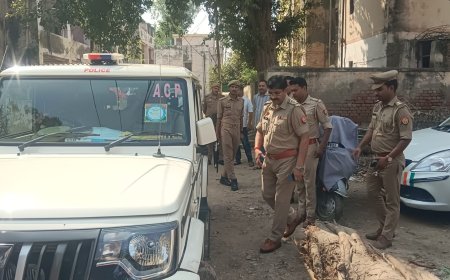 आगरा पुलिस लाइन के सरकारी आवास में महिला कांस्टेबल का पंखे से लटका मिला शव