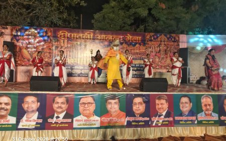 दीपावली आनंद मेले में संस्कृति और संस्कारों का संगम, 153 बच्चों ने चित्रों में उकेरी अपनी कल्पनाएं; शंखनाद से गूंजा आगरा का श्रीराम पार्क