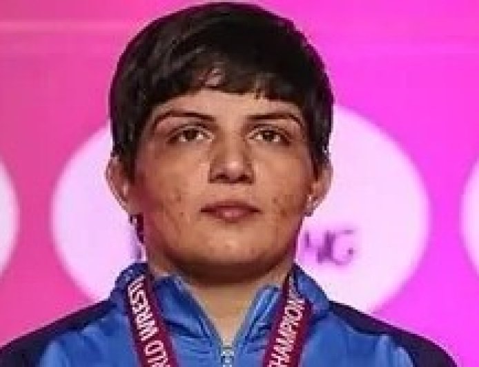 विश्व कुश्ती चैंपियनशिप में मनीषा भनवाला फाइनल में, भारत को पहले विश्व स्वर्ण का इंतजार, 30 अक्टूबर को अमेरिकी पहलवान अबिगेल नेट से होगा स्वर्ण पदक का मुकाबला
