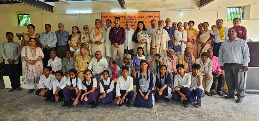 गांधी जयंती पर आगरा में गूंजा सत्य-अहिंसा का संदेश, सेवा और संविधान की रक्षा का लिया संकल्प