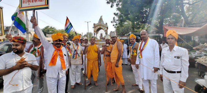 अमृतपुरी मधु नगर जैन मंदिर में गूंजा क्षमावाणी का संदेश, श्रद्धा और भक्ति में डूबे श्रद्धालु