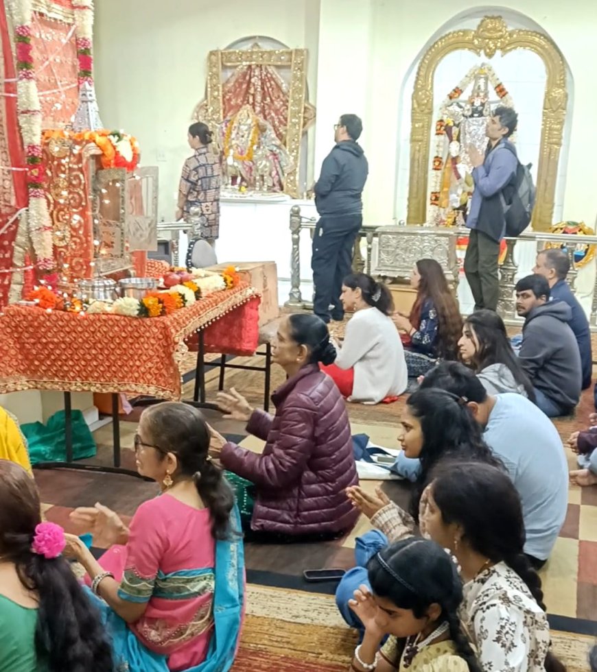 अमेरिका में भारतीय संस्कृति का रंग: नवरात्रि में रही गरबा-डांडिया की धूम, मंदिरों से लेकर सड़कों तक गूंजे मां दुर्गा के जयकारे