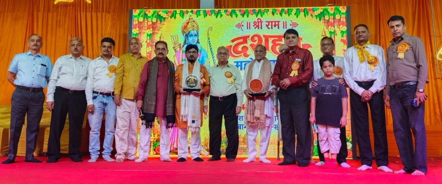 राममय हुआ बाग मुजफ्फर खां, पुष्पवर्षा से हुआ श्रीराम-लक्ष्मण का स्वागत, आतिशबाजी संग रावण दहन