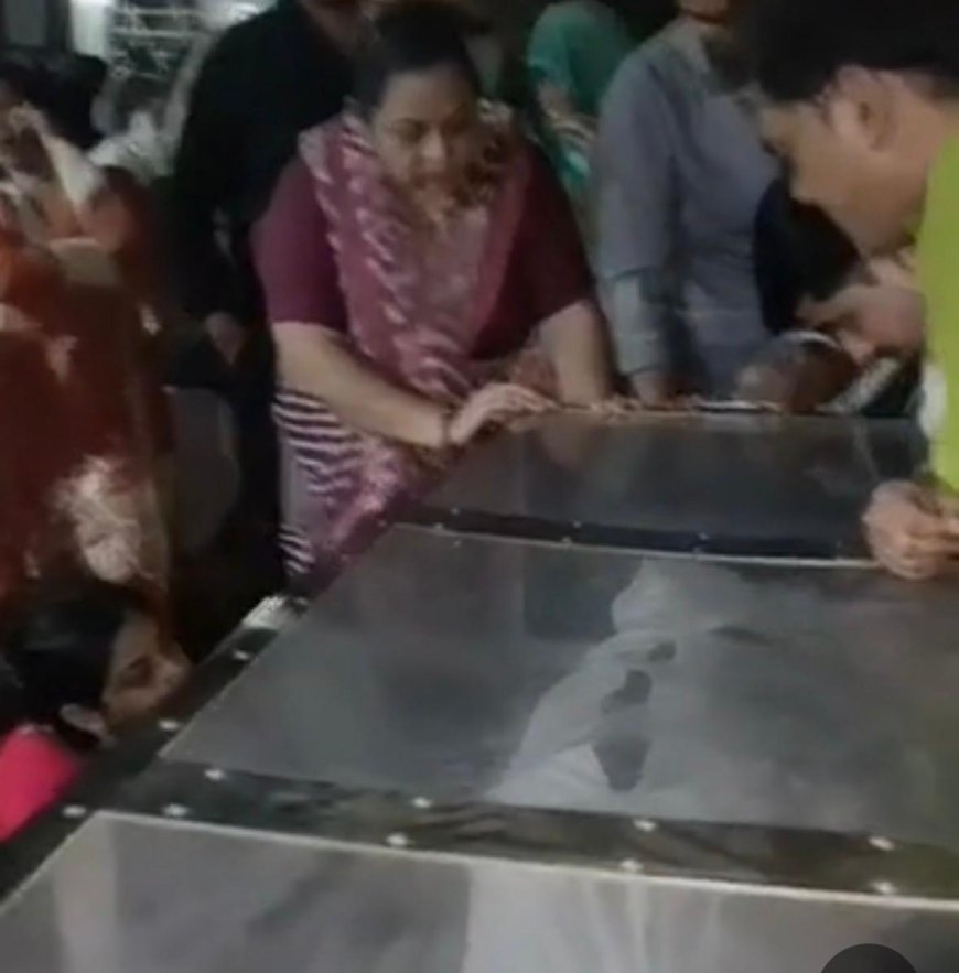 चार दोस्तों के शव घर पहुंचे तो मचा कोहराम, चीख-पुकार से गूंज उठा मोहल्ला